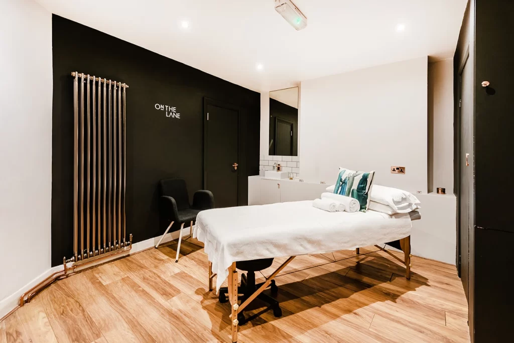 Colonic Treatment Room in Belsize Park - Colonic Irrigation vs Enema: What's the Difference?